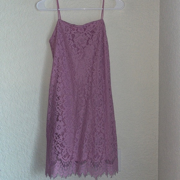 LAVENDAR LILAC MINI DRESS SIZE MEDIUM - Picture 2 of 3